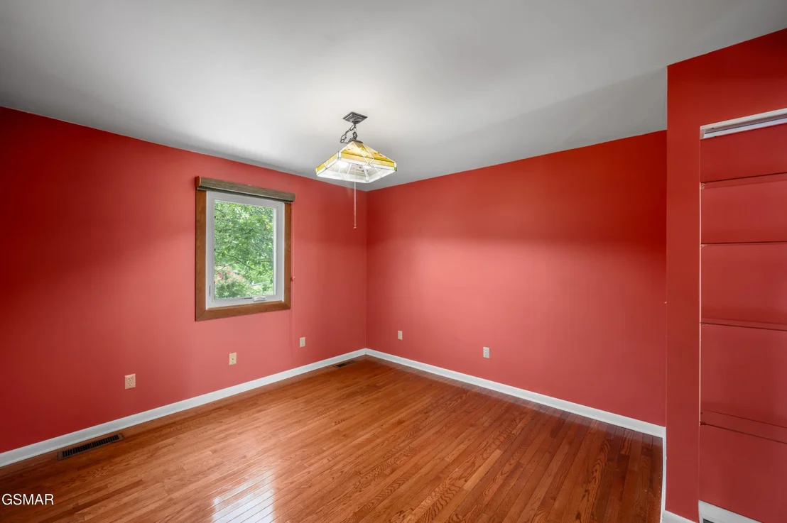 Photo of 2369 Goldrush Road