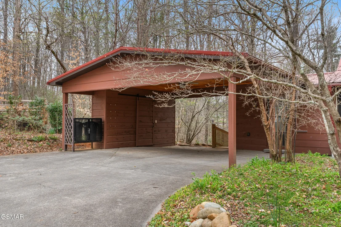 Photo of 3820 Saddle Brook Way