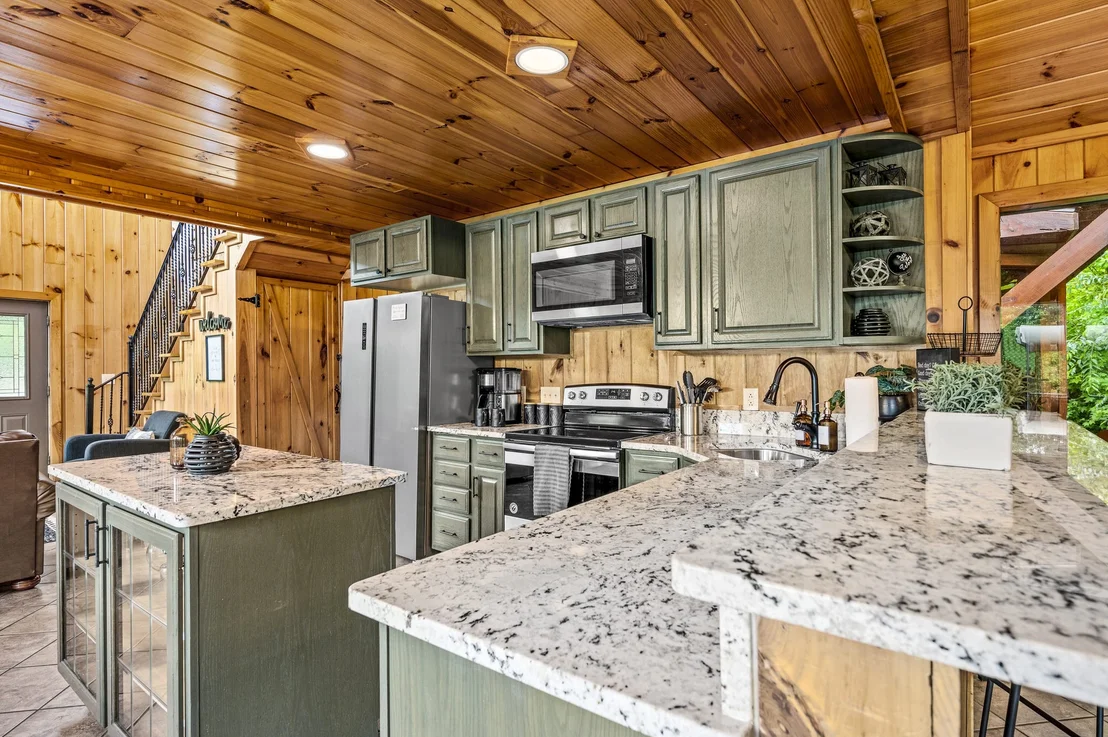 Photo of 2733 Pine Crest Ln