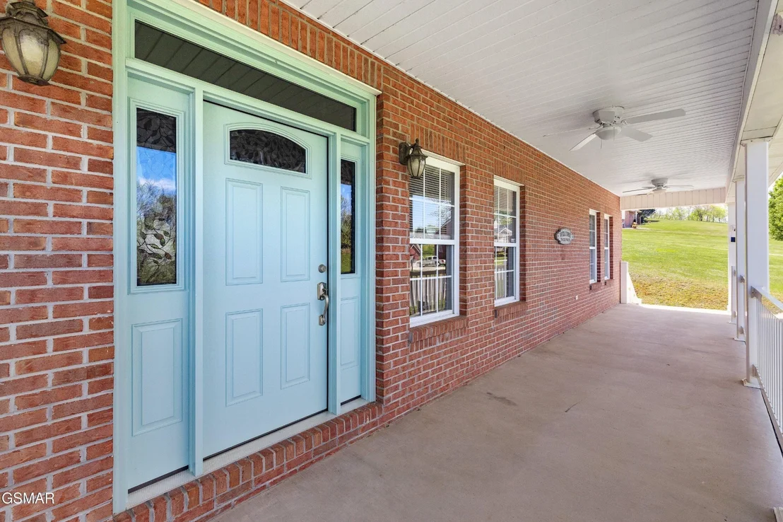 Photo of 1453 River Run Circle