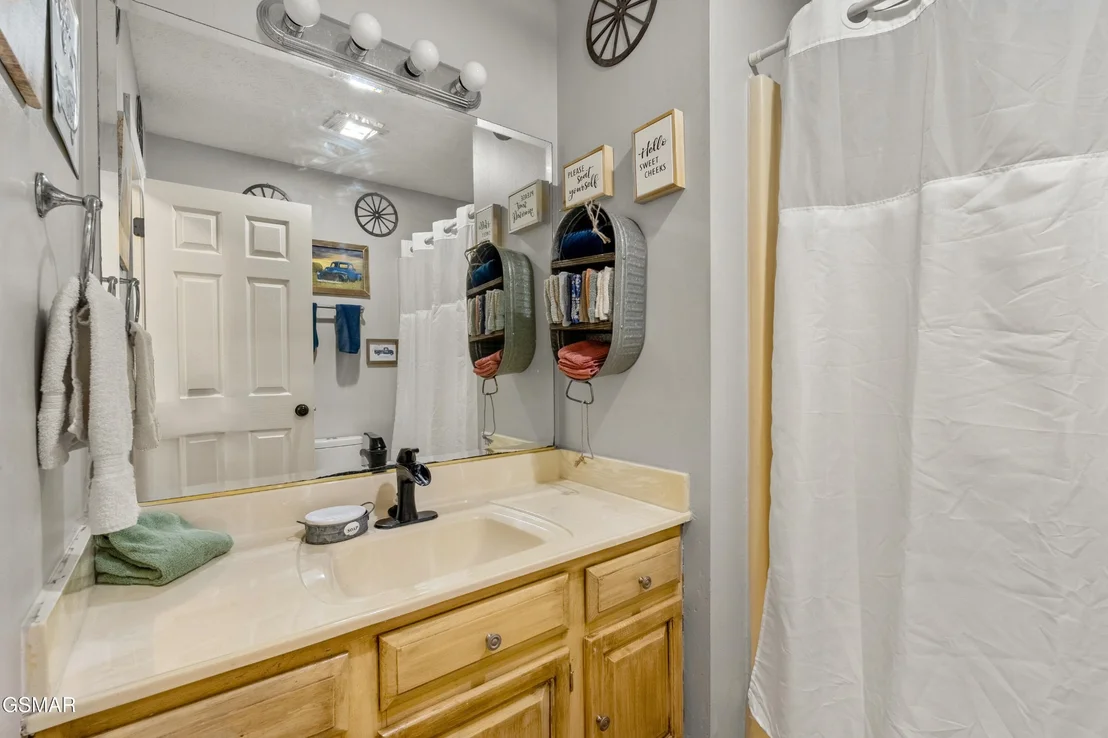 Photo of 1266 Sunrise Drive