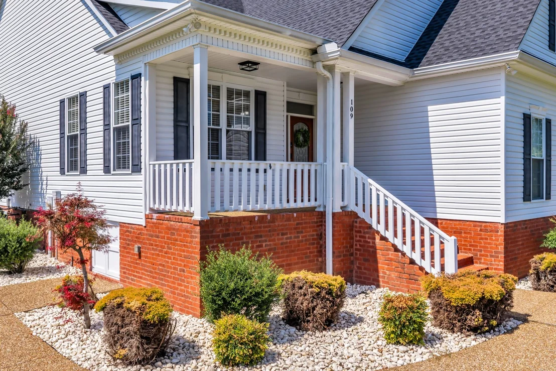 Photo of 109 Hillside Dr