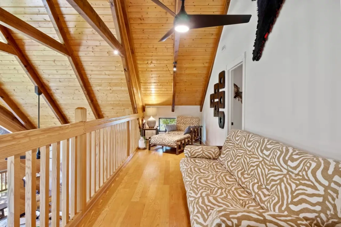 Photo of 2261 Headrick Lead