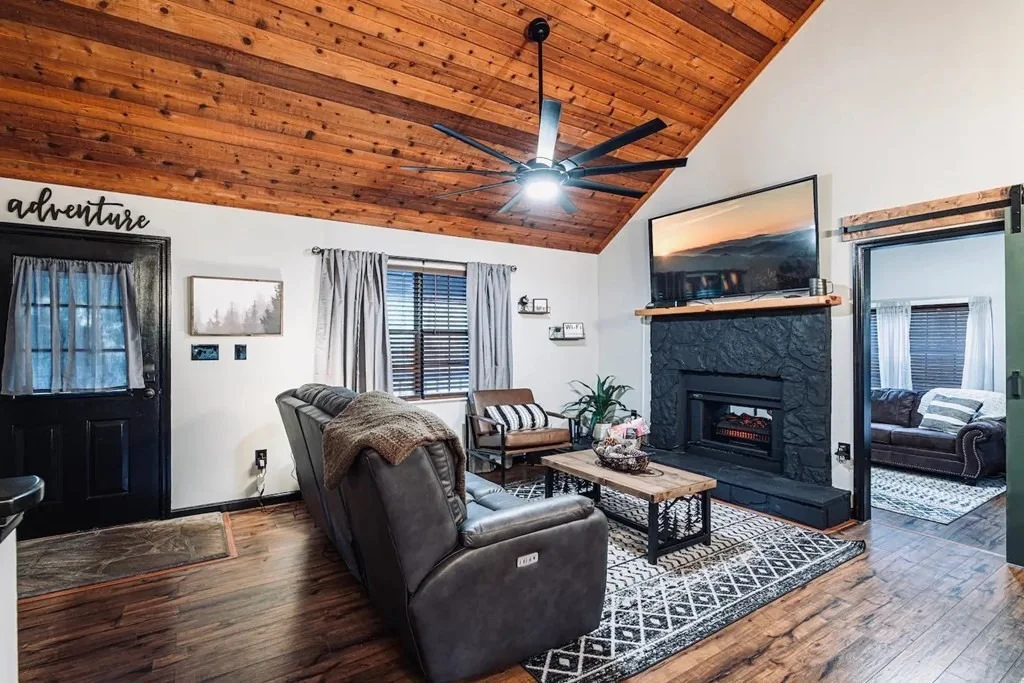 Photo of 2772 Easy Street