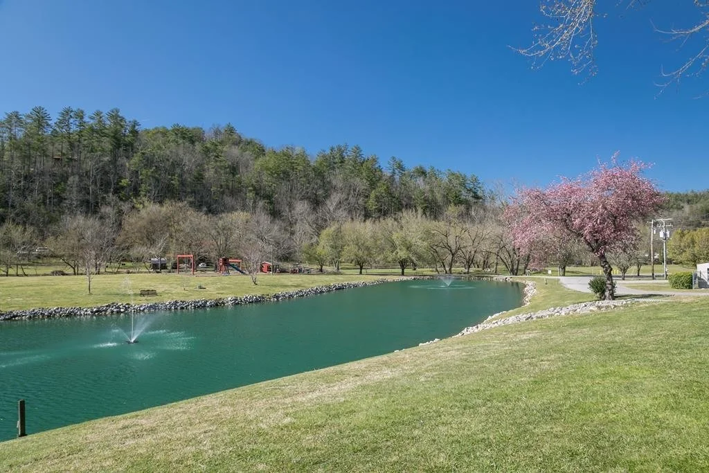 Photo of 830 Peacock Ridge Drive