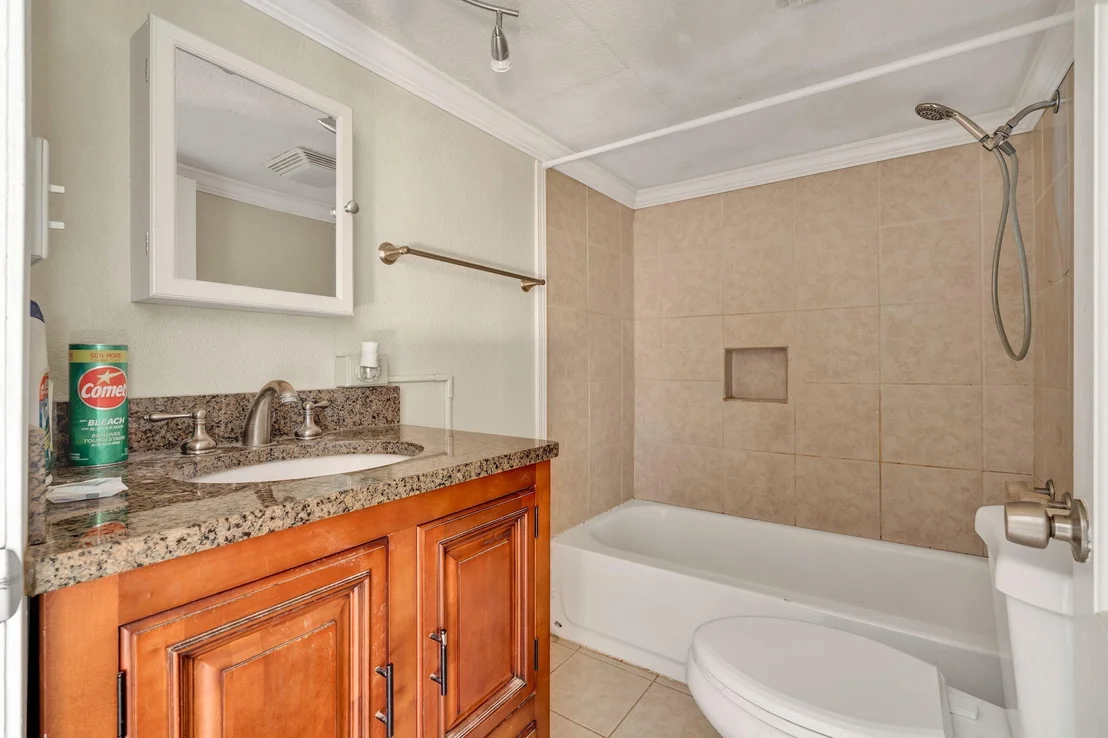 Photo of 3453 Bennett Road
