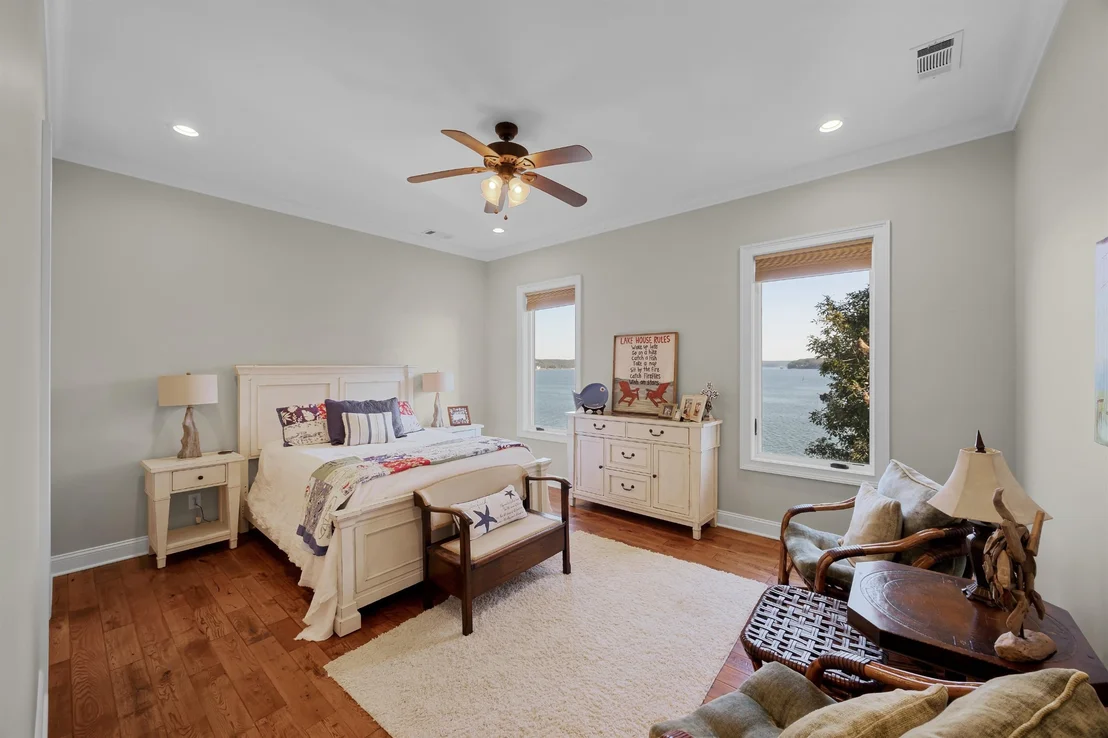 Photo of 45 PINNACLE PT