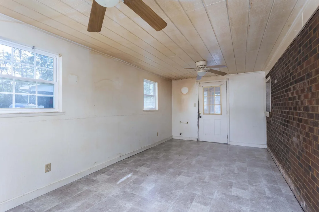 Photo of 9505 Pearson Road