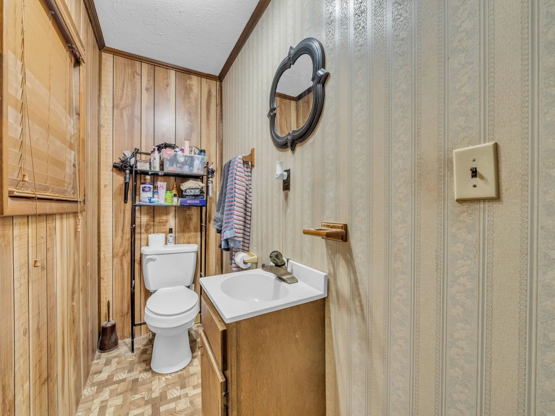 Photo of 4055 Erin Rd