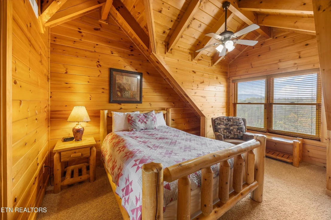 Photo of 1107 N Trail Drive