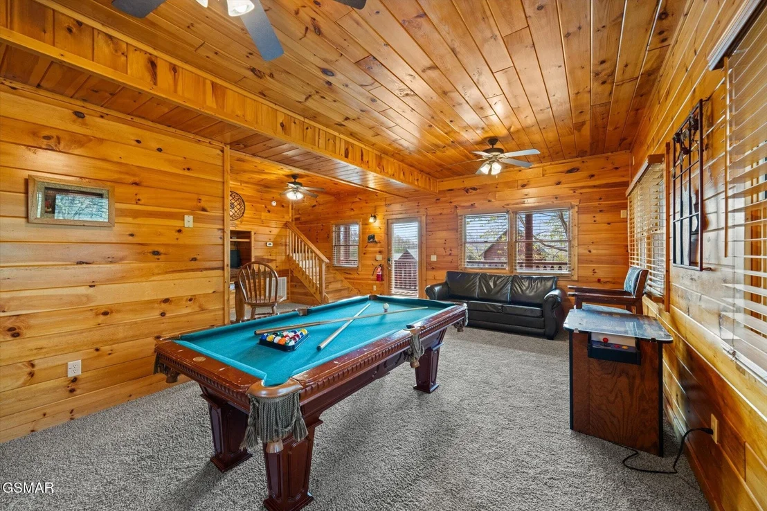Photo of 2305 Rand Road