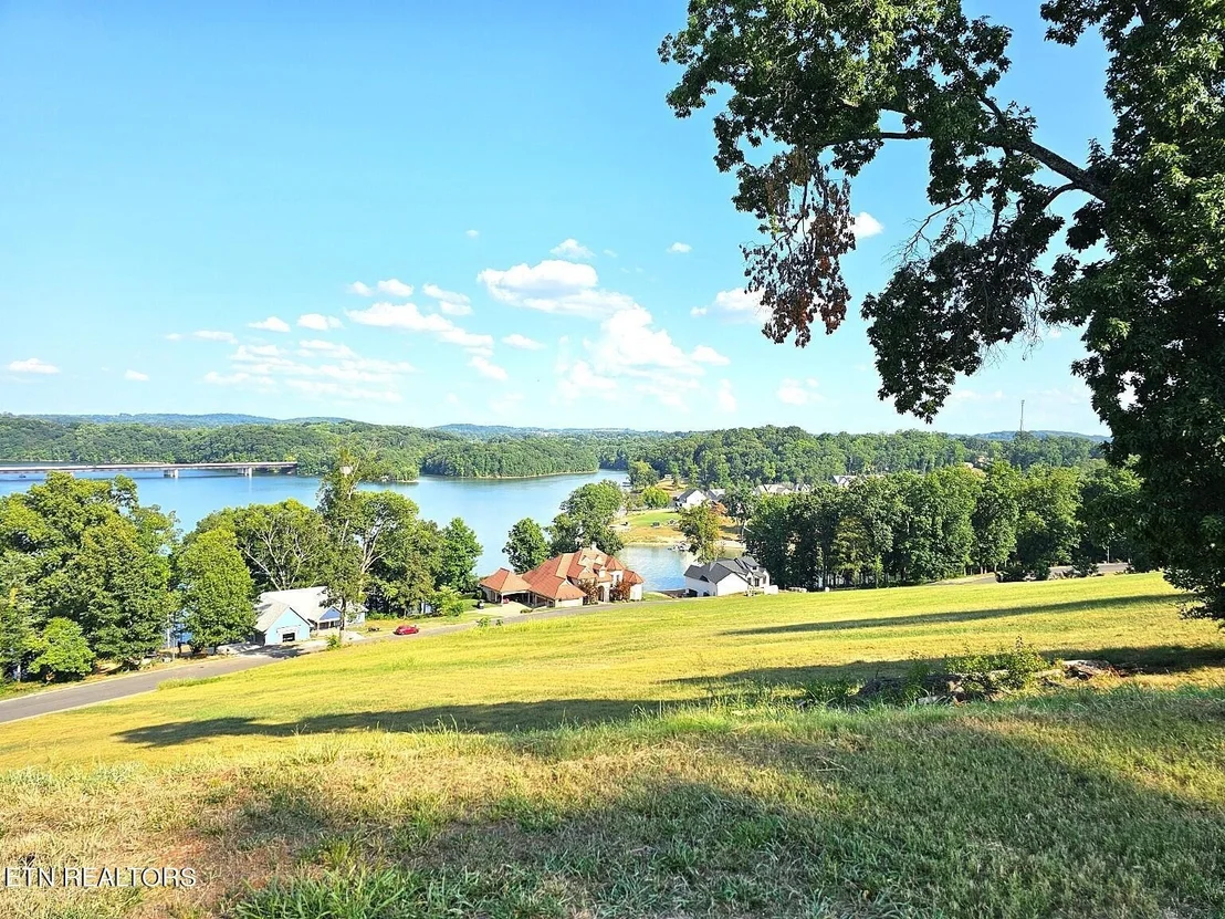 Photo of 2486 Starboard Crest Rd
