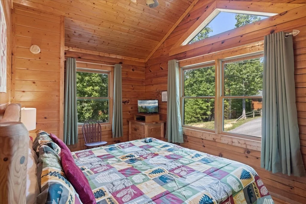 Photo of 2221 Stardust Mountain Way