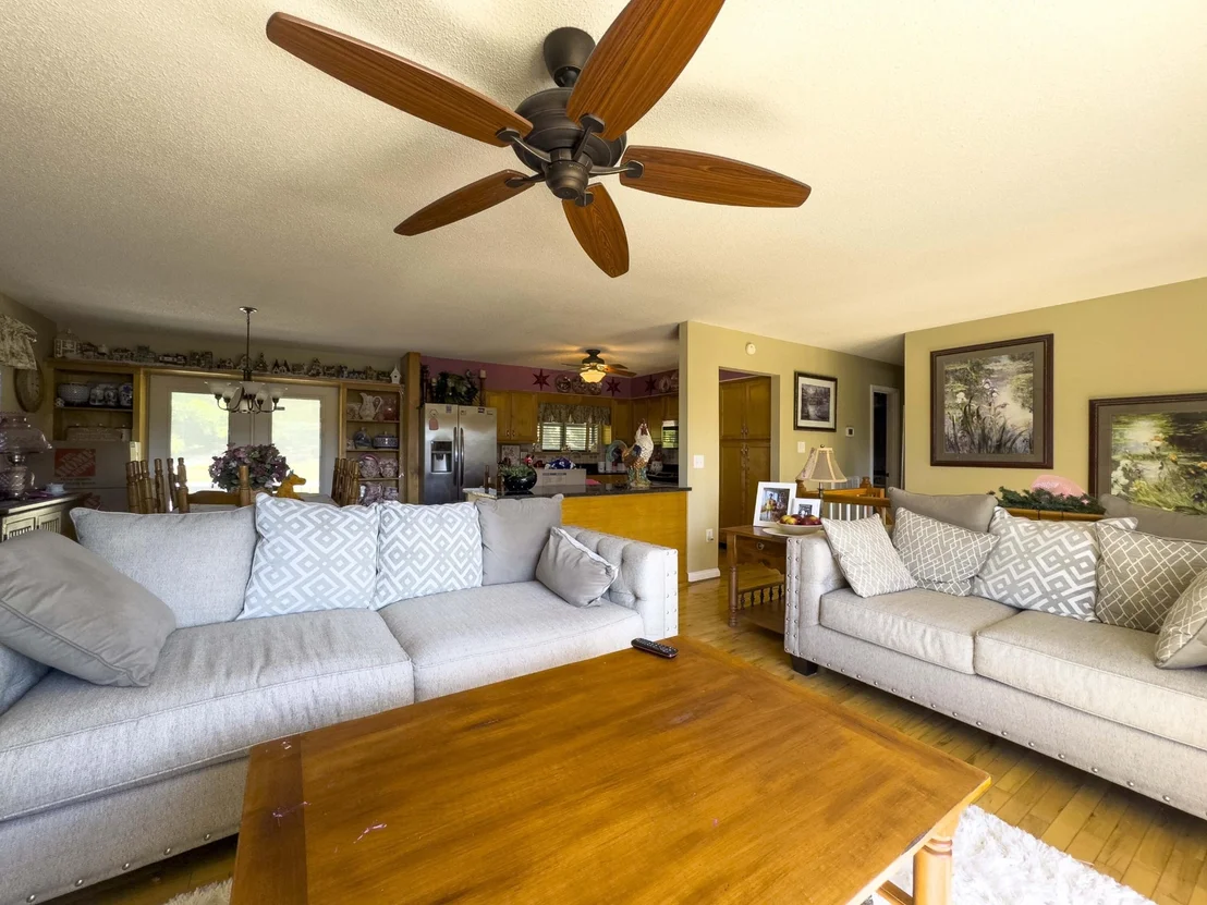 Photo of 672 Toestring Cove Road
