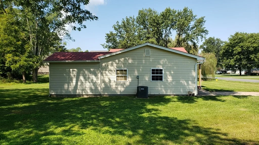 Photo of 303 Meadowbrook Drive