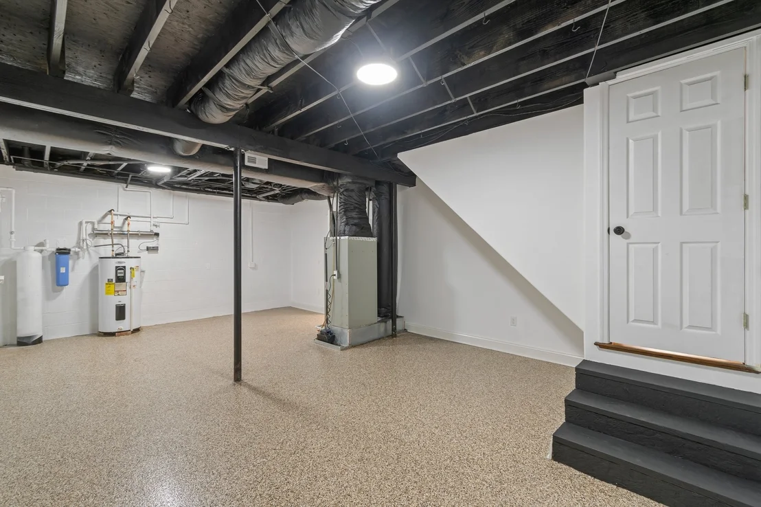 Photo of 1055 Wades Branch Rd