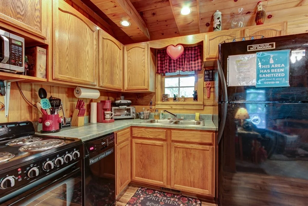Photo of 2402 E View Drive