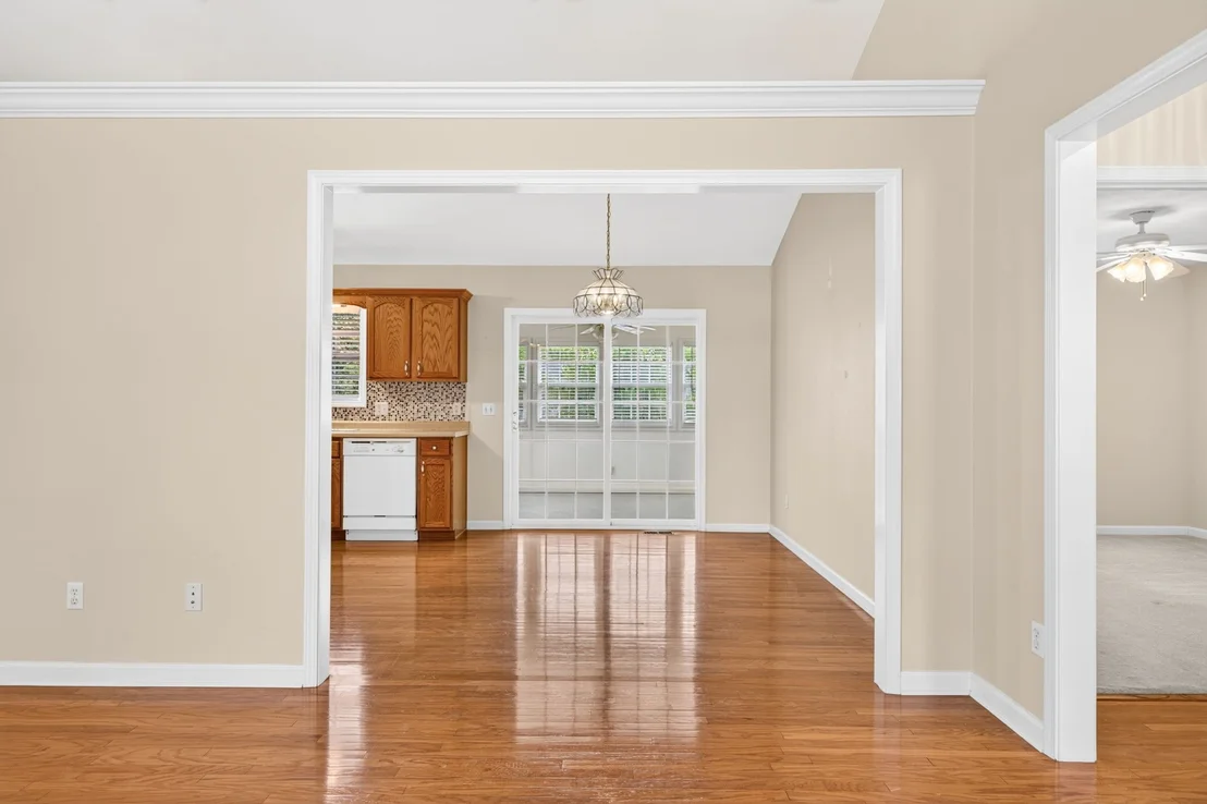 Photo of 1175 Dover Dr
