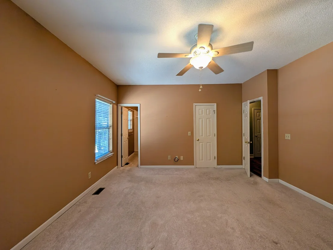 Photo of 1447 Eads Bluff Rd NW