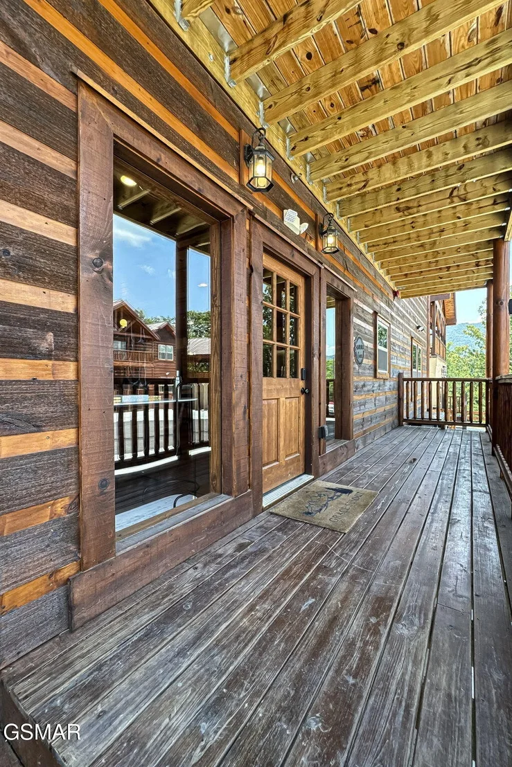Photo of 2215 Jericho Way