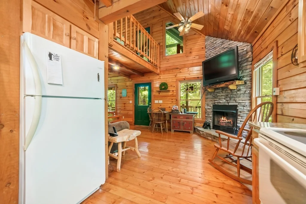 Photo of 4226 Chamberlain Lane