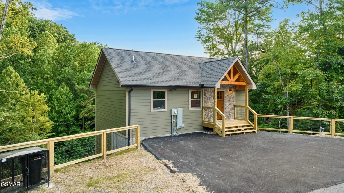 Photo of 1564 Sky View Drive