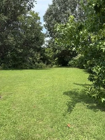 Photo of 2990 Junius Lee Rd