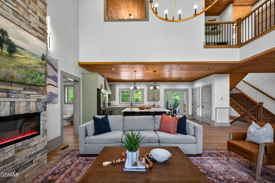 Photo of 3806 Revetta Circle