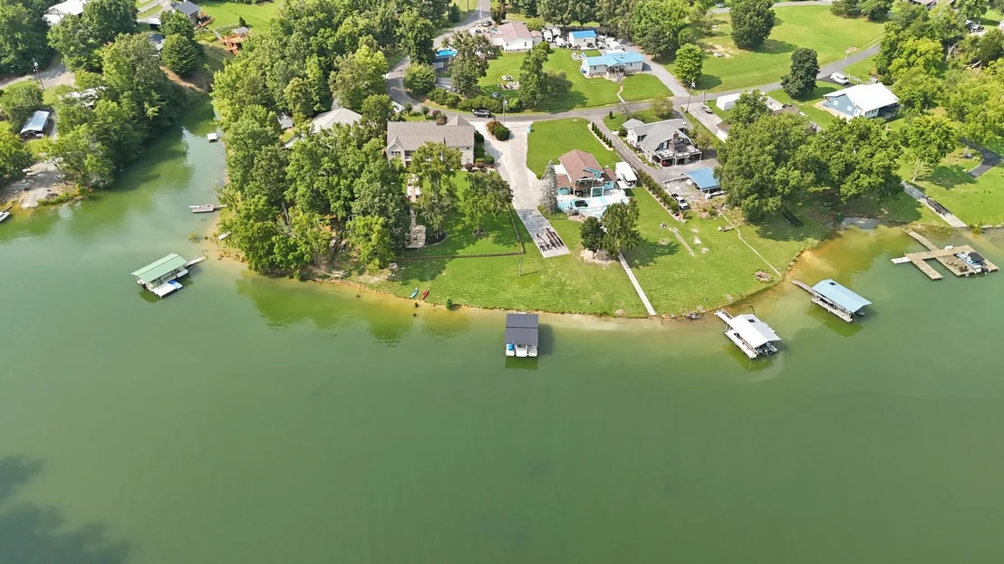 Photo of 2177 Riverview Dr