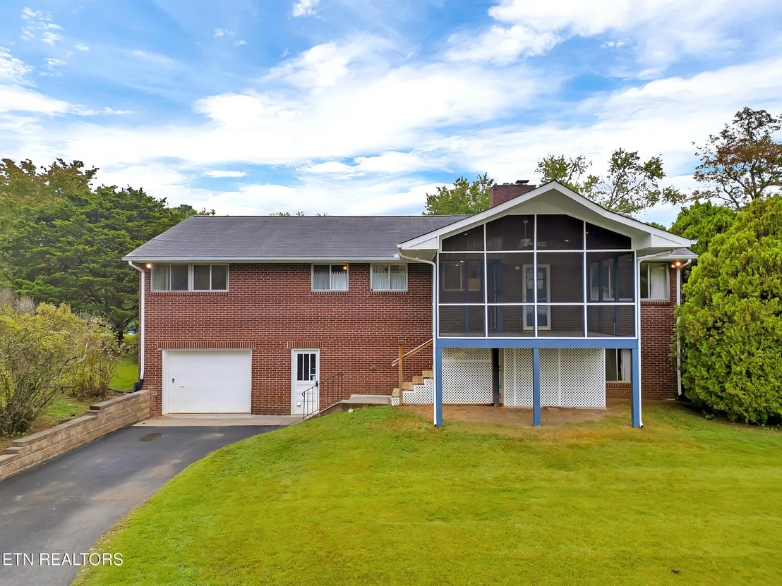 Photo of 7000 Wright Rd