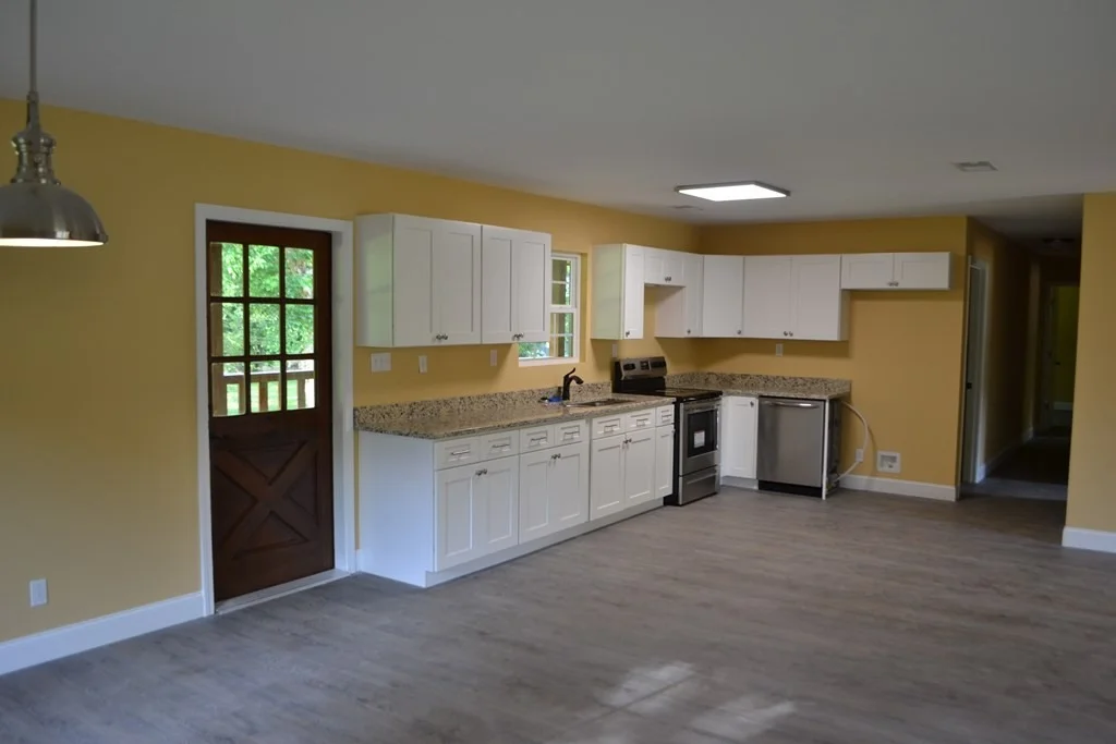 Photo of 834 Golden Circle Drive