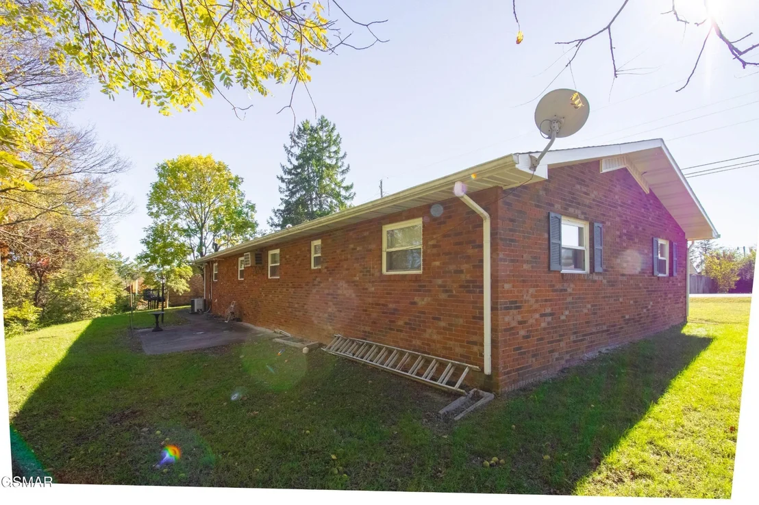 Photo of 1121 Mayors Drive