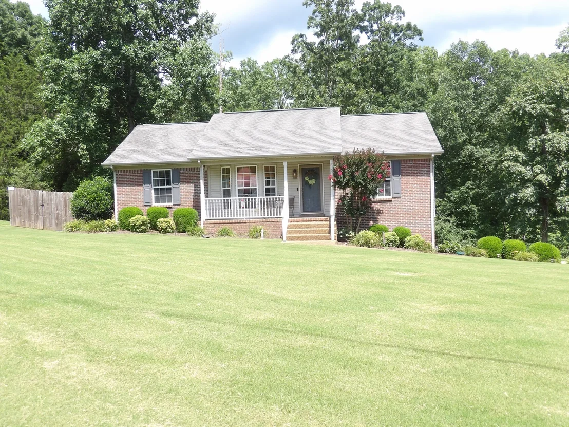 Photo of 109 Whippoorwill Dr