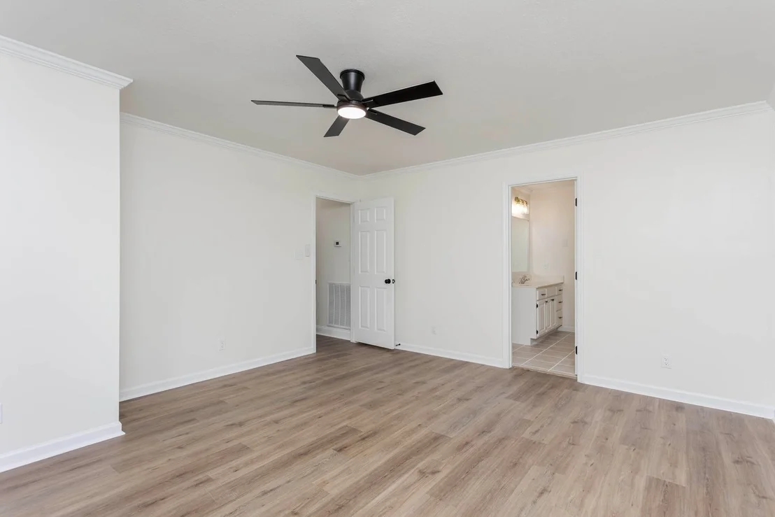 Photo of 7637 Gamble Rd