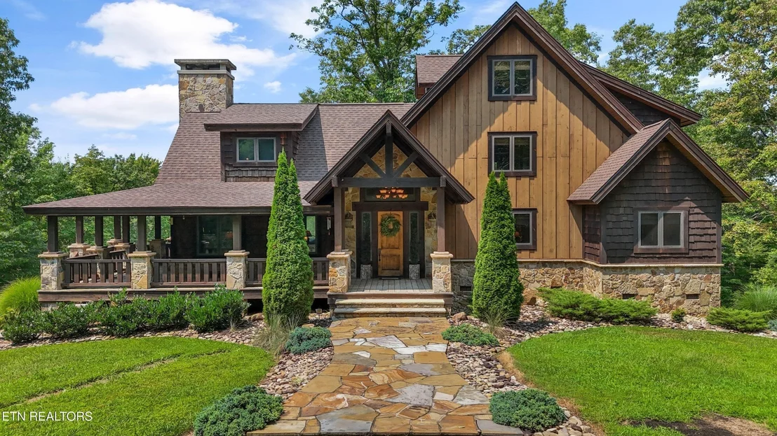 Photo of 993 Red Rock Rd