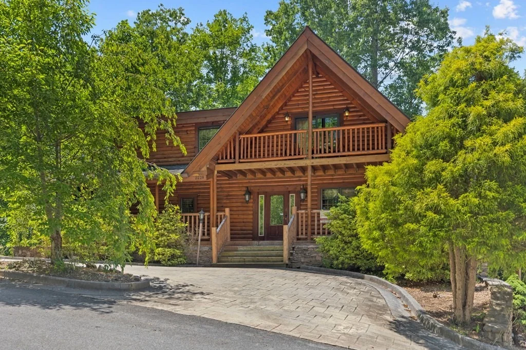 Photo of 2228 Legend Drive