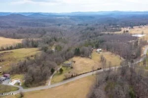 Photo of 3277 Phillips Flats Road