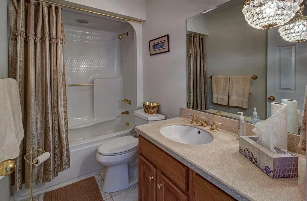 Photo of 351 Grandview Drive