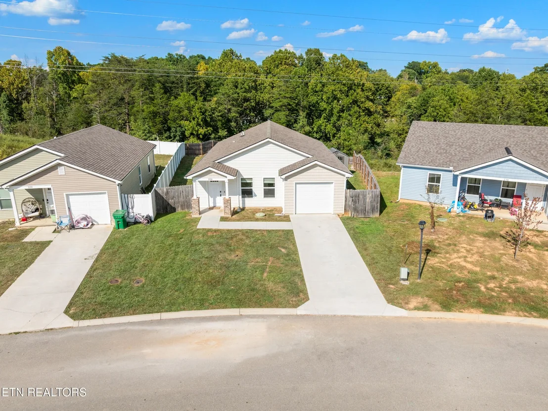 Photo of 234 Sapling Lane