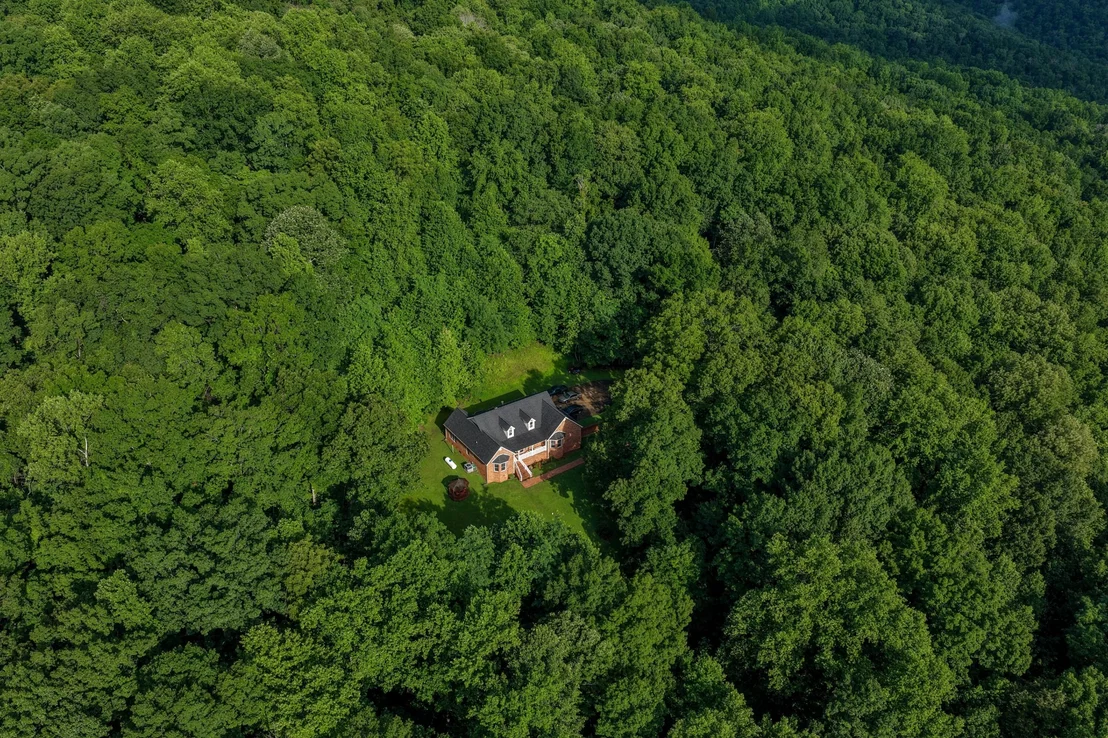 Photo of 3850 Stagecoach Road