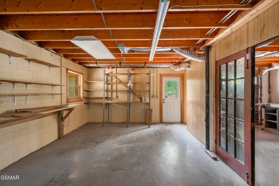 Photo of 2369 Goldrush Road
