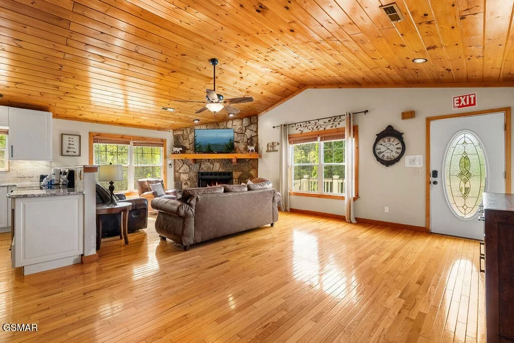 Photo of 3820 Pleasant View Lane
