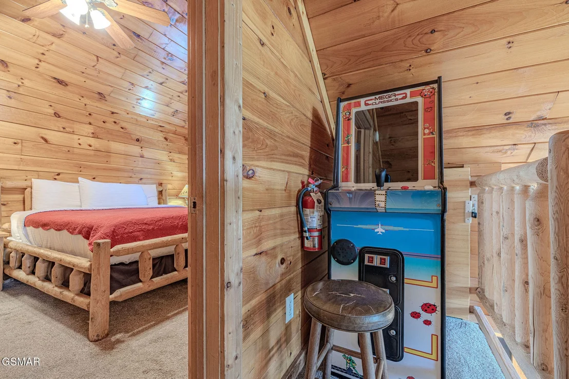 Photo of 1625 Little Cabin Loop