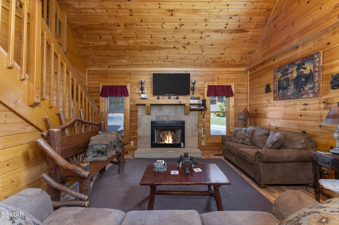 Photo of 1840 Trout Way