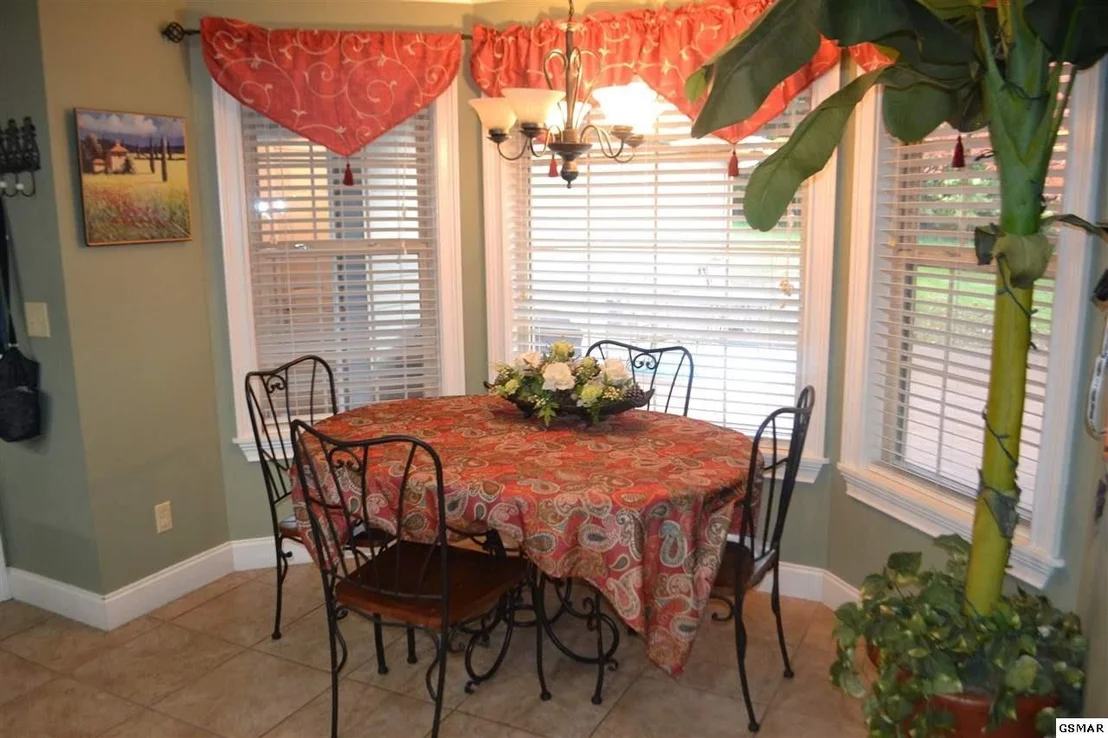 Photo of 1142 Denton Road