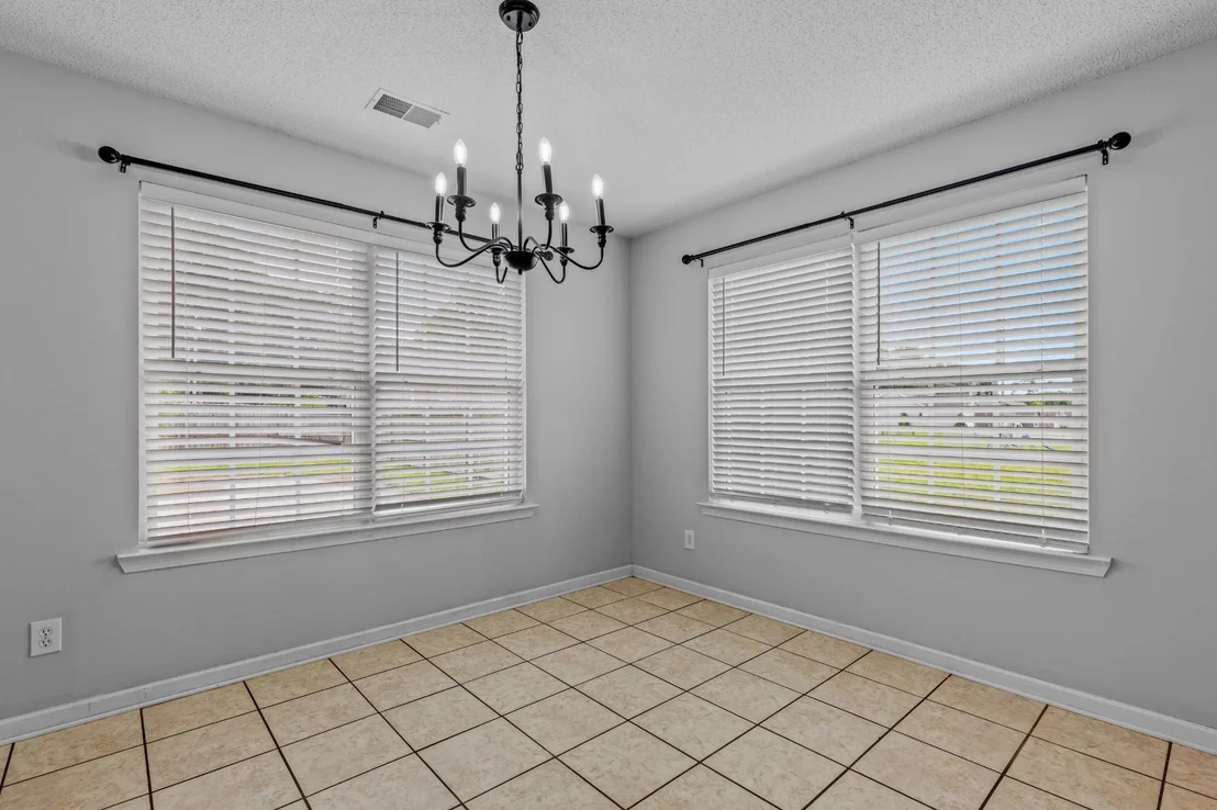 Photo of 44 Buckeye Lane