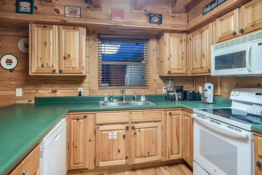 Photo of 943 Falcon View Way