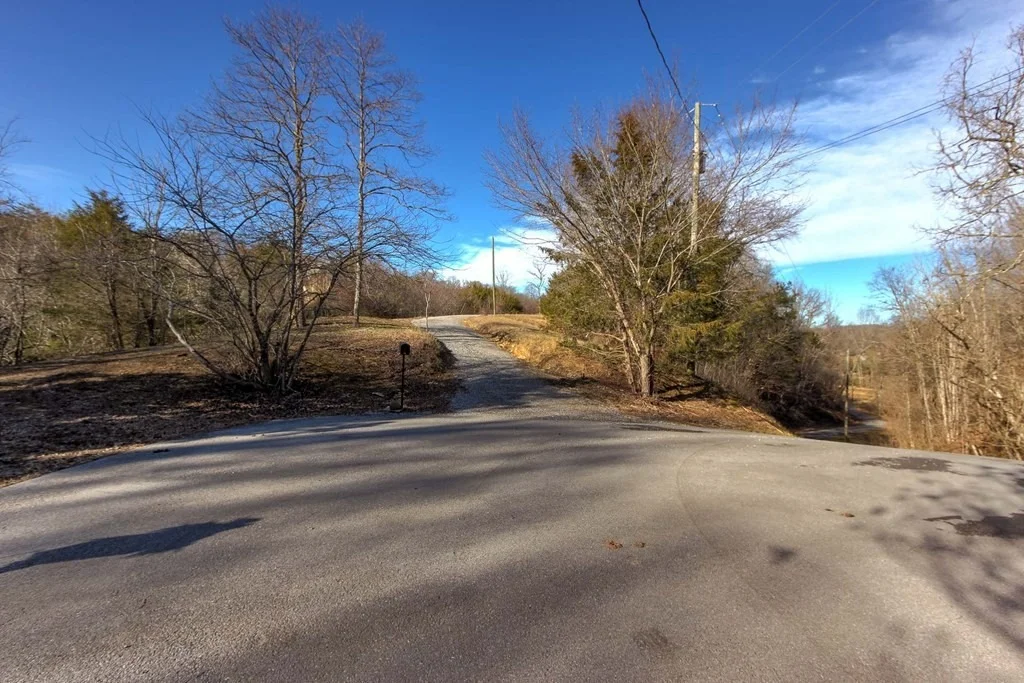 Photo of 616 Heather Lane