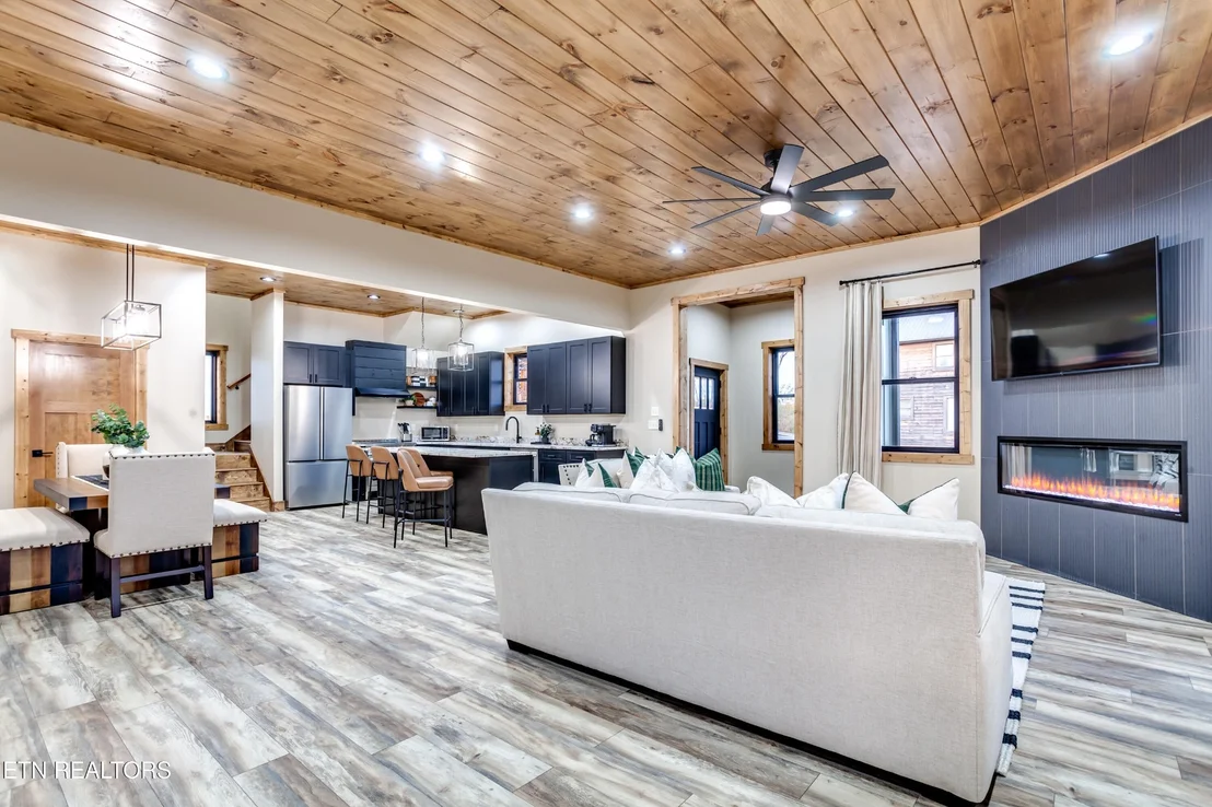 Photo of 2023 Starr Crest Drive