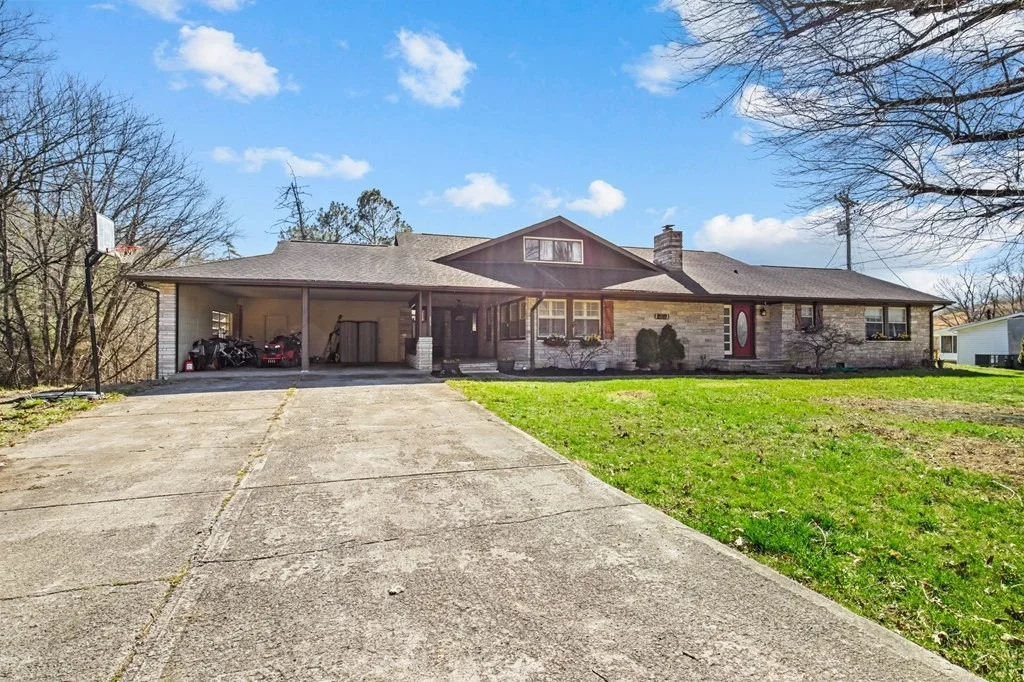 Photo of 2511 Chapman Highway